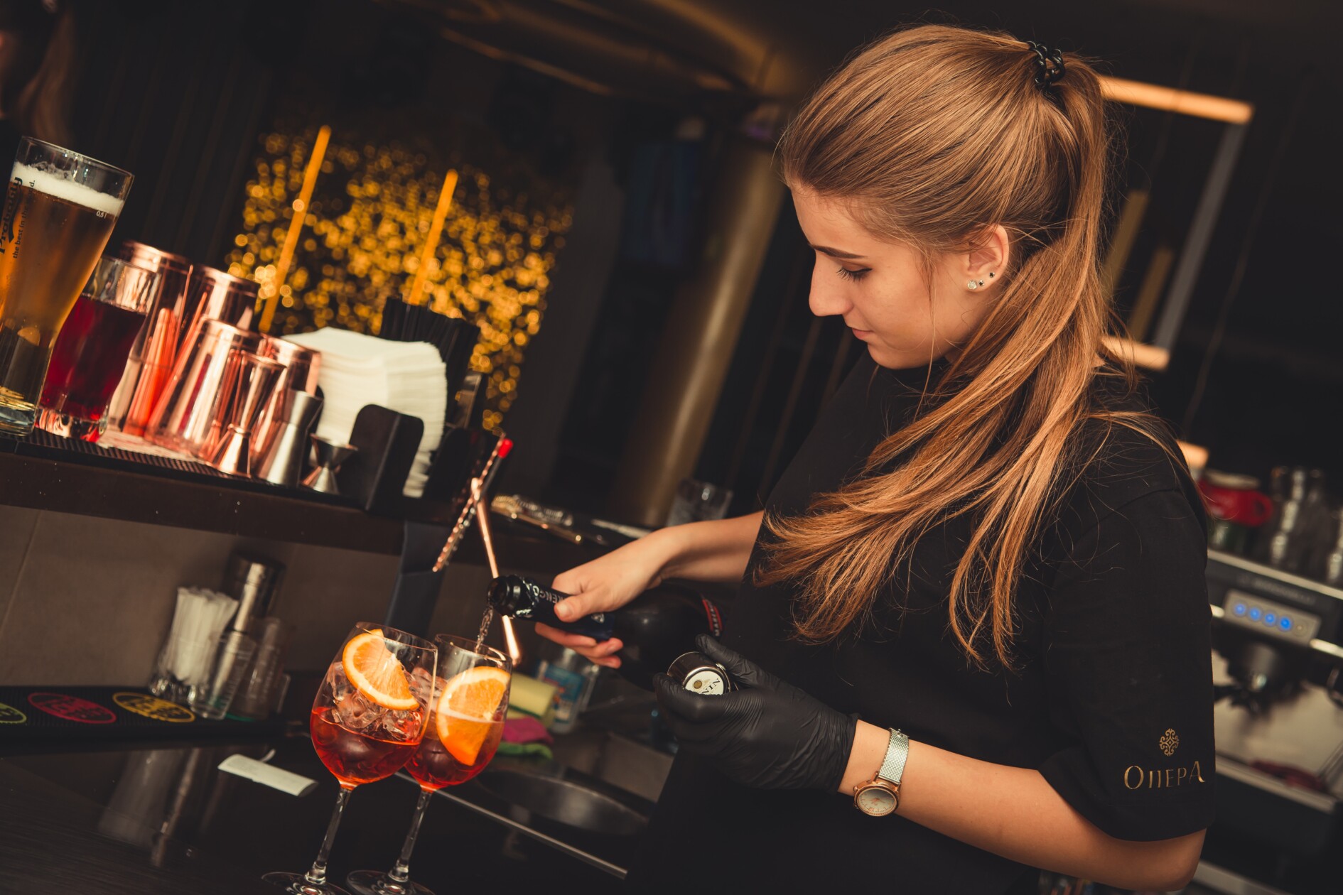 emploi d’aide-barman - agence d'intérim Horeca